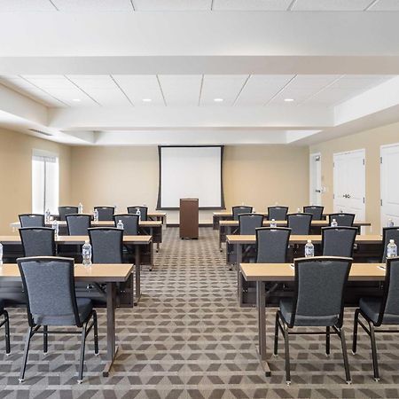 Towneplace By Marriott Suites Portland Vancouver Evergreen Экстерьер фото