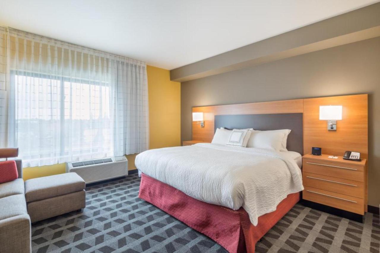 Towneplace By Marriott Suites Portland Vancouver Evergreen Экстерьер фото